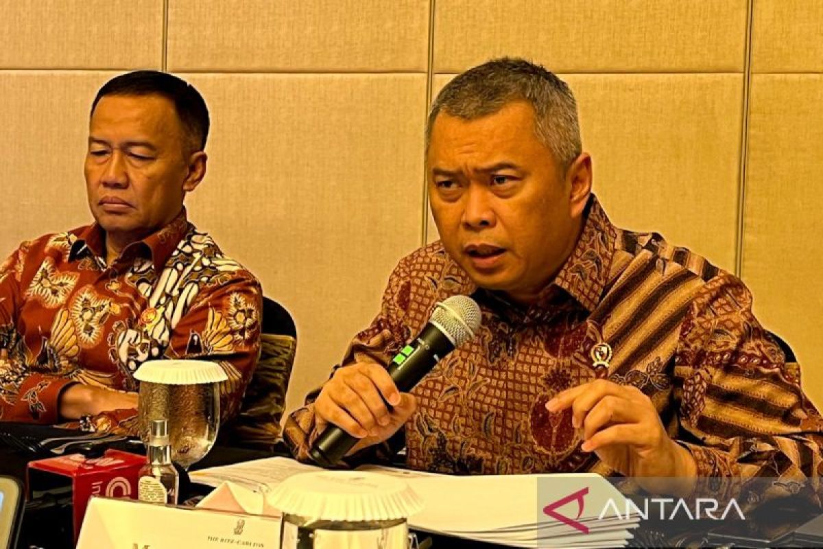 Transport Minister Urges Consistent Ramp Checks for Lebaran Transport Safety