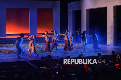 Nurturing the Flame of Achievement, Embracing the Dream of 2045