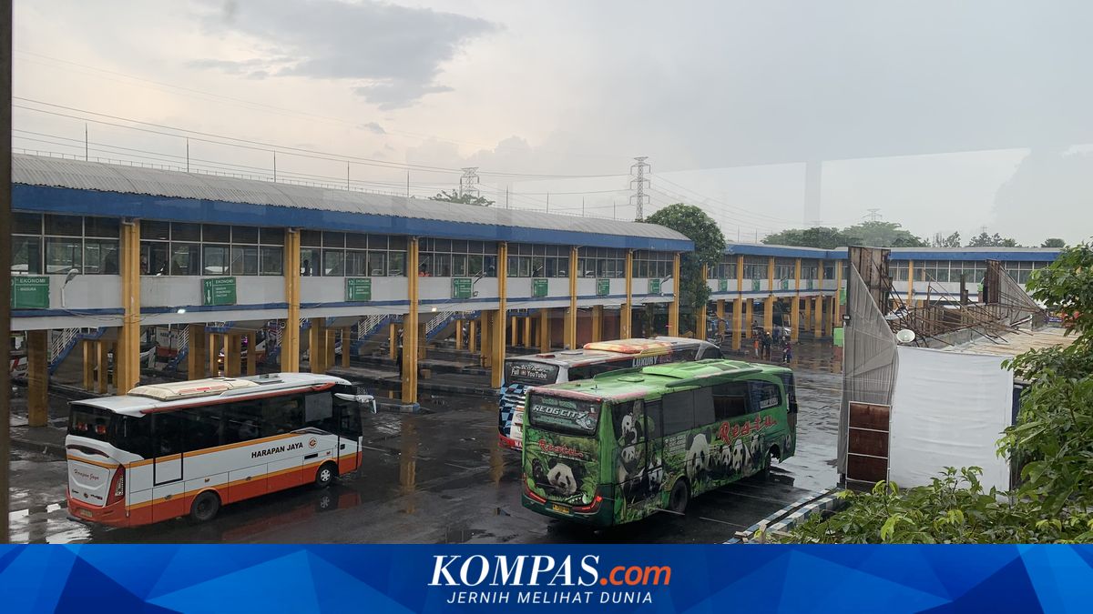 Transport Minister Ensures Adequate Fuel Stocks for Lebaran 2026 Mudik