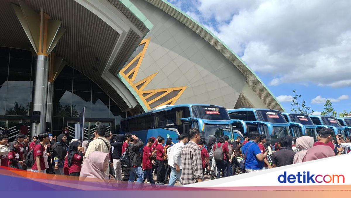 335 Students Take Part in UMY's Free Mudik, Longest Route Reaches Palembang