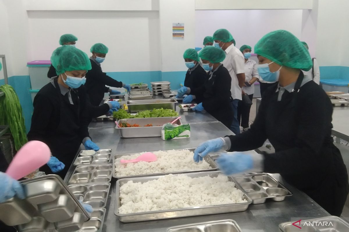 Gianyar Regency opens THR complaint hotlines