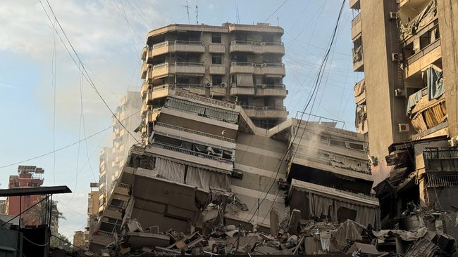 Beirut in ruins after deadly Israeli strike leaves 16 dead