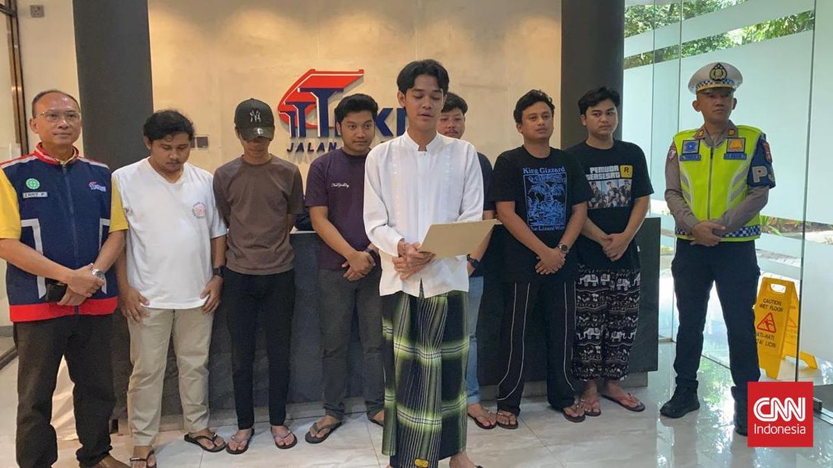 Viral Zig-Zag Convoy on the Becakayu Toll Road, Group of Drivers Apologises