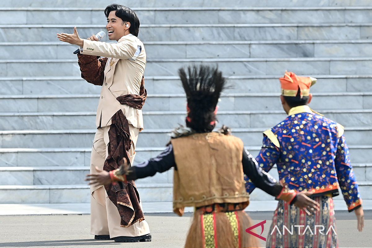 Gibran expresses deep condolences on the death of singer Vidi Aldiano