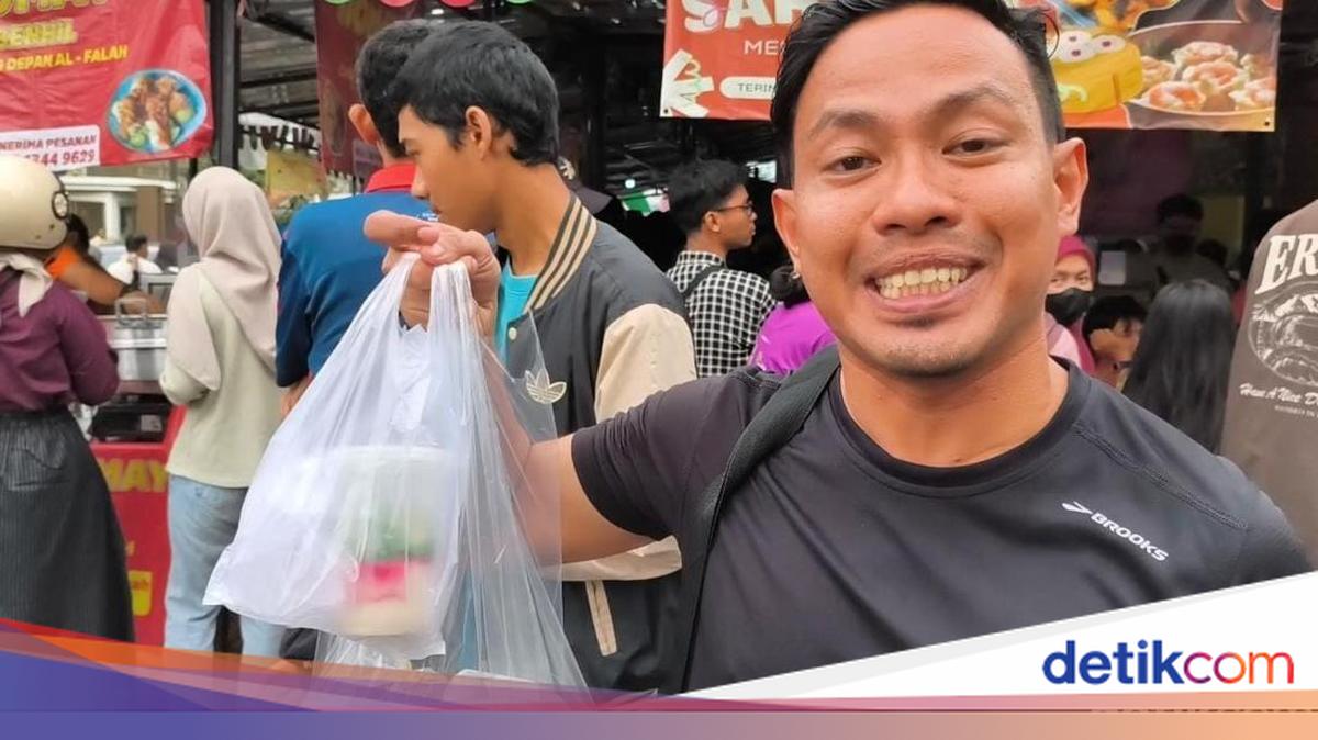 Malaysian Tourist Joins Benhil Takjil 'War' That Went Viral on TikTok