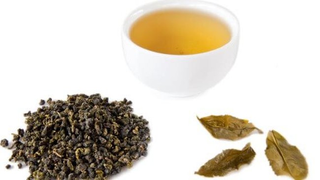 Why Tea Is Always Found in Iranian Homes? A Long History Behind It