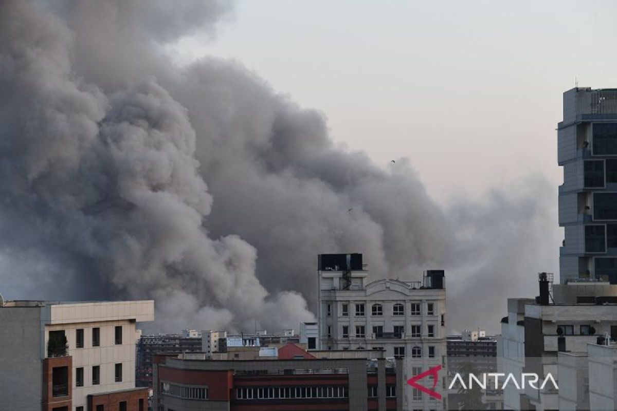 Daily briefing on US–Israel attacks on Iran: Day 7