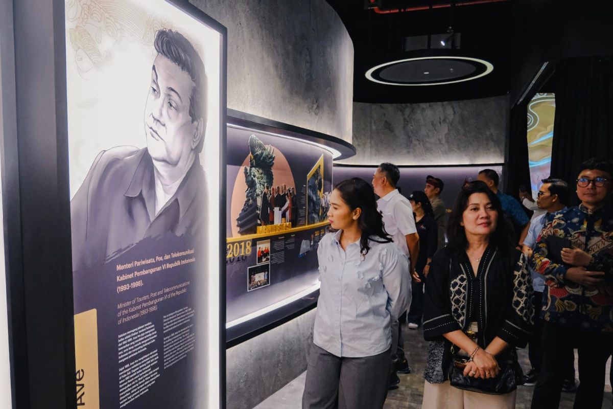 Deputy Tourism Minister checks safety of Bali's premier destinations ahead of Lebaran