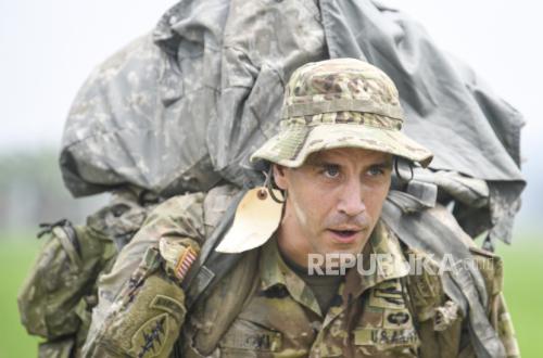 US Troops Rush to Find Ways to Avoid Deployment in War Against Iran