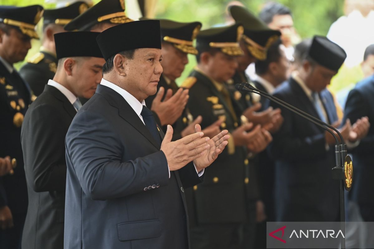 Politics of the Week: Try Sutrisno Dies and National Silaturahmi at the Presidential Palace