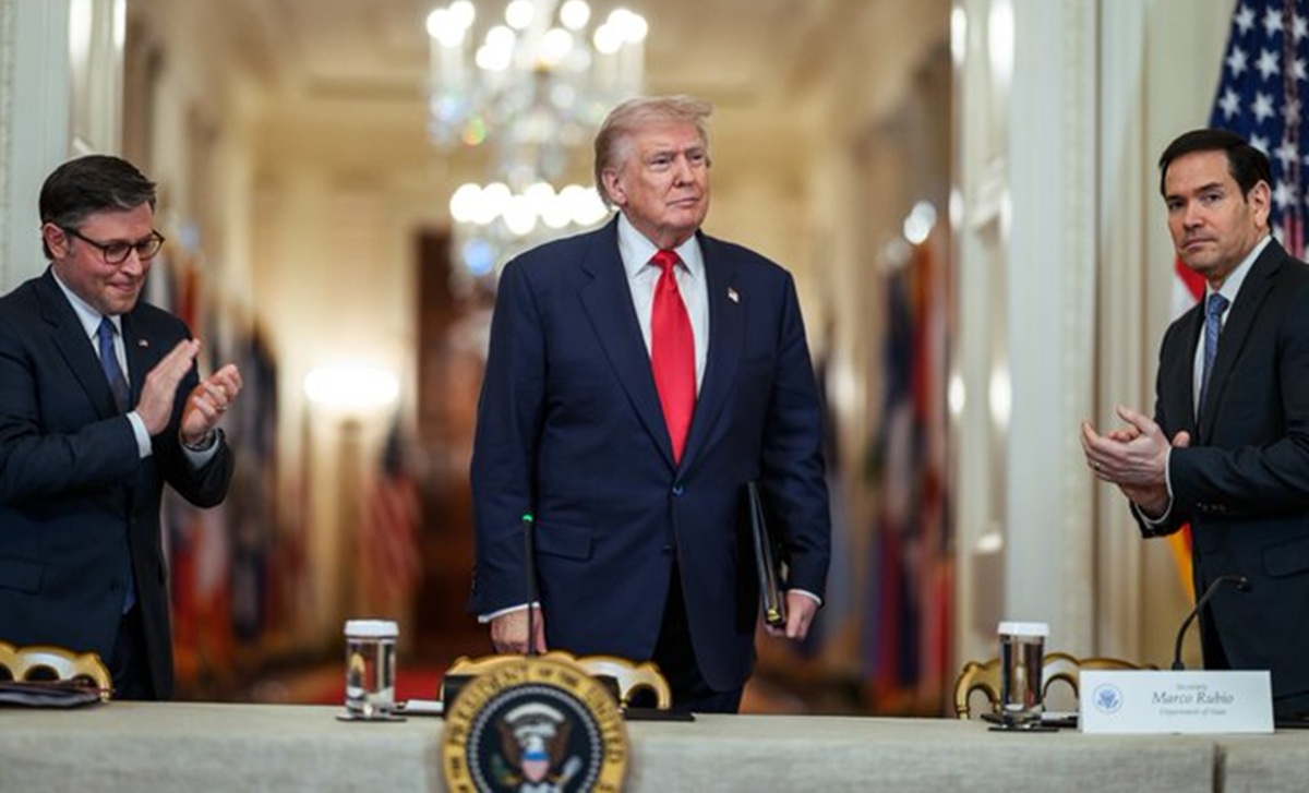 US Begins Using British Military Bases