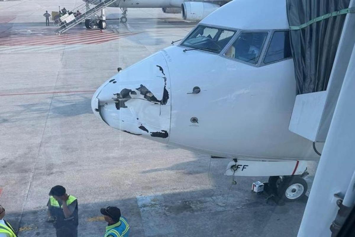 Garuda Indonesia aircraft nose dented after landing at Pekanbaru's SSK II Airport