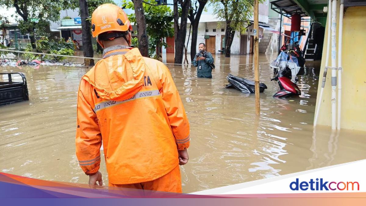 Jakarta floods widen to 105 RTs; here are the worst-hit areas