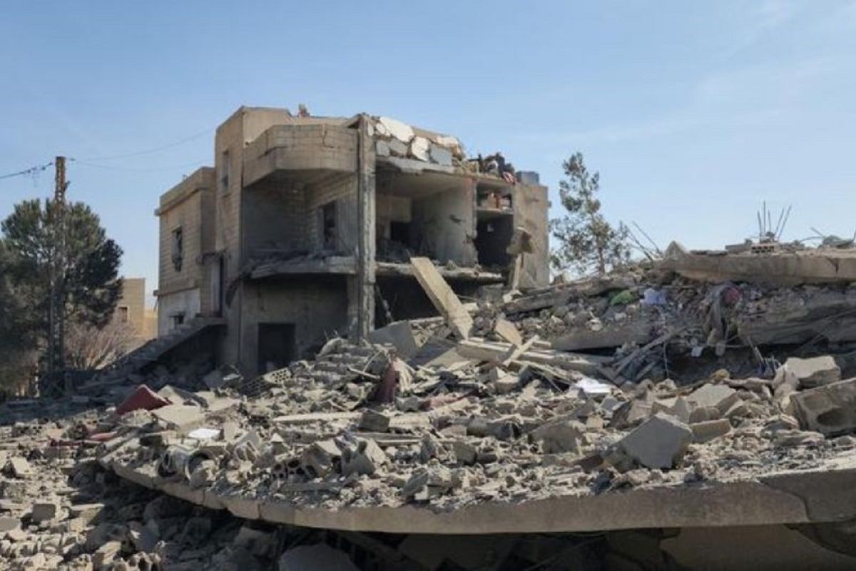 Israel Attacks More than 35 Settlements in Southern Lebanon