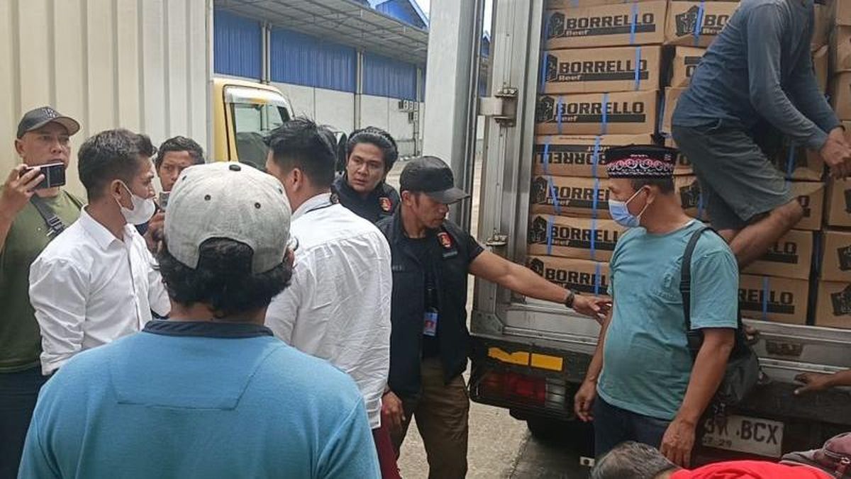 Polri Cracks Down on Distributor of 9 Tonnes of Expired Frozen Meat Ahead of Lebaran