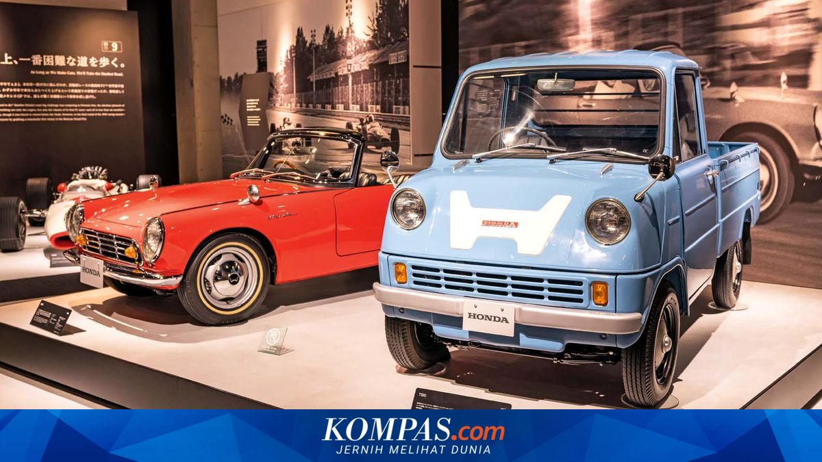 Honda's First Vehicle, the T360 Mini Pickup