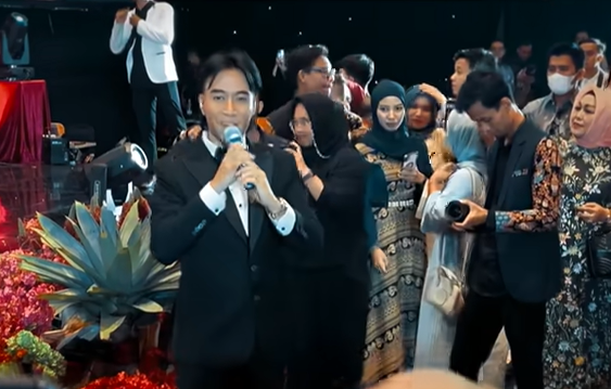 Chords and Lyrics of Nuansa Bening and the Keenan Nasution Lawsuit