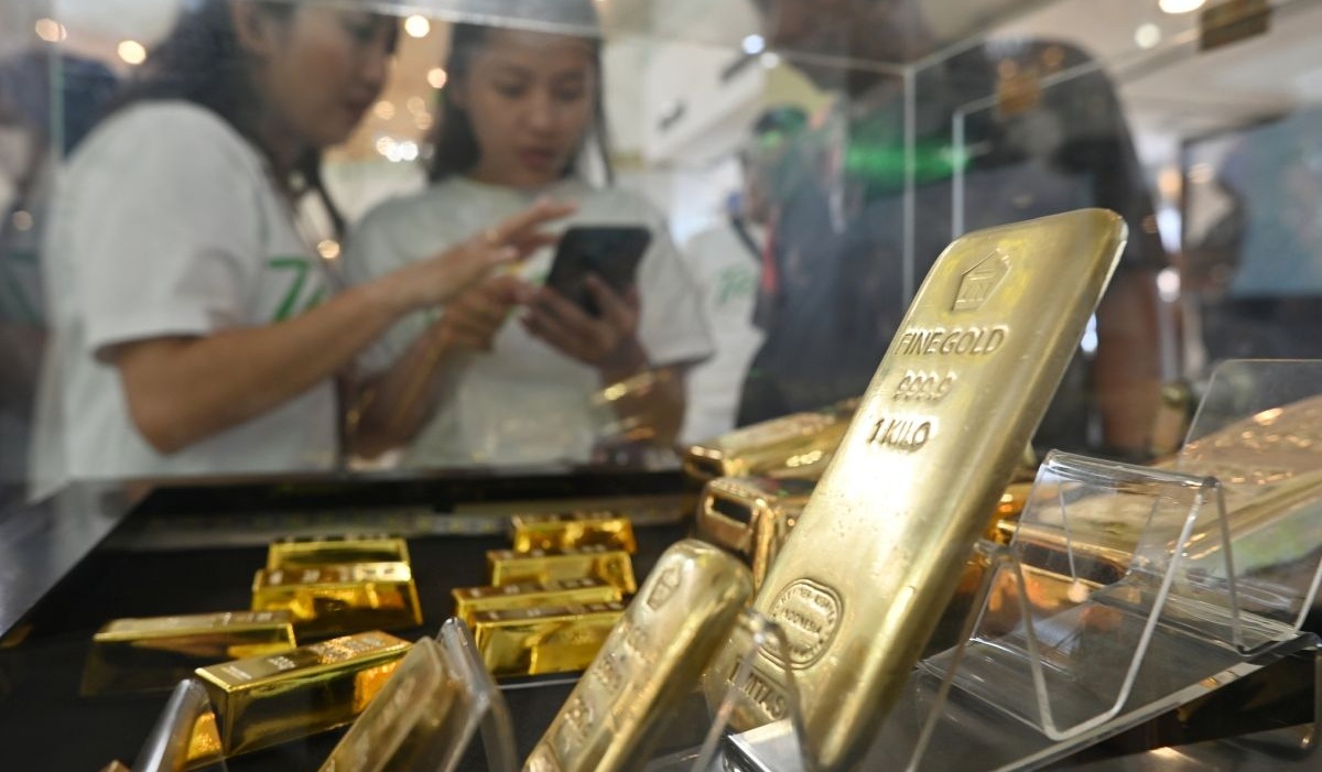 Gold prices fluctuate, with precious metal possibly reaching Rp3.15 million