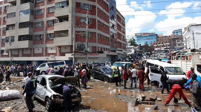 Photos show flash floods after torrential rain; dozens killed as Nairobi's airport is grounded