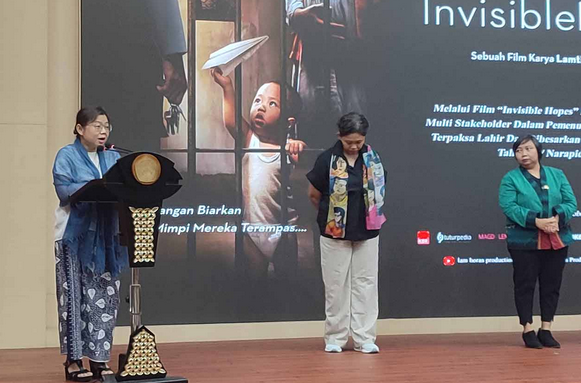 Invisible Hopes: Synopsis, Facts and Impact of the Documentary on Children in Prison