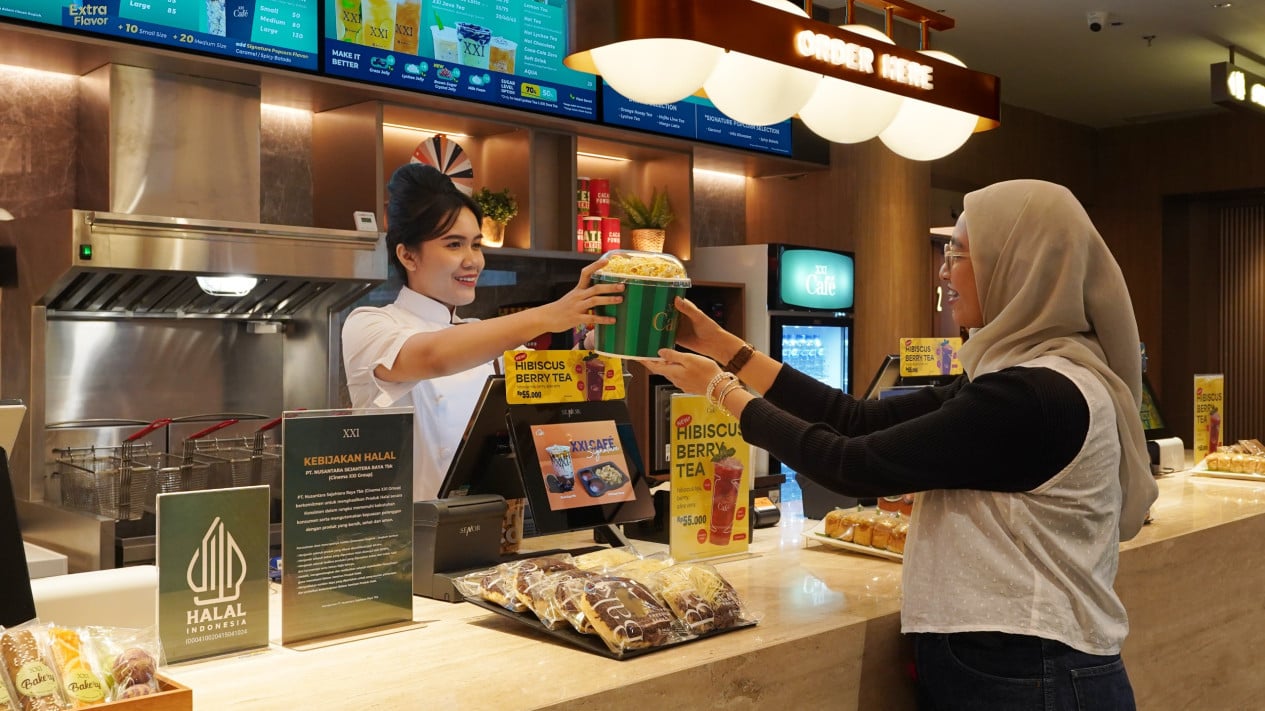 Cinema XXI Remains Open