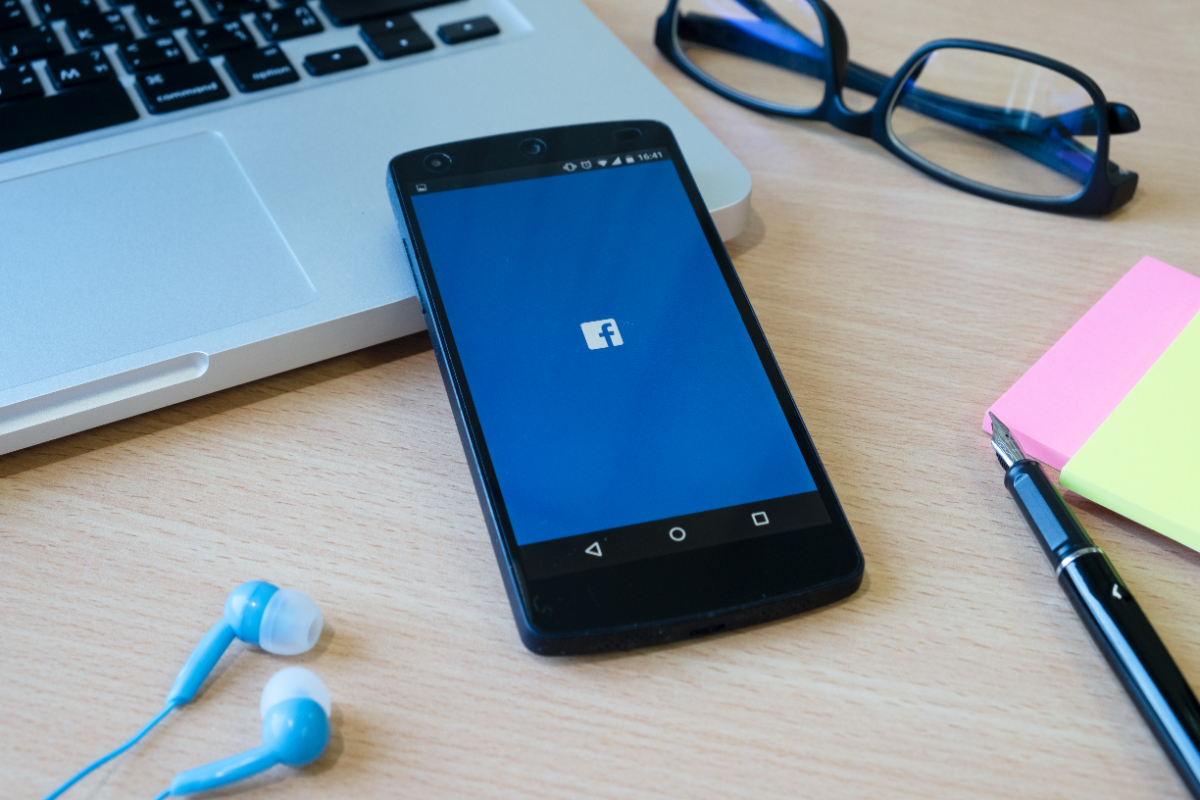 14 Facebook Lite Features You Probably Didn't Know