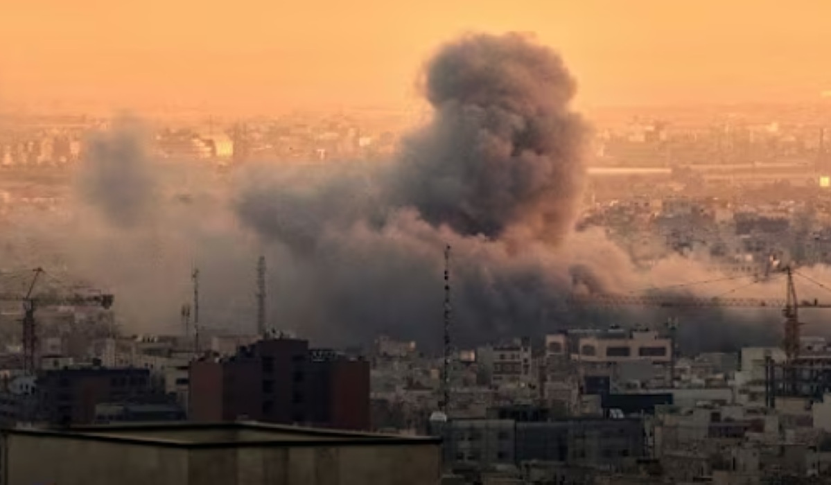 Iranian Attacks on Gulf States Target Kuwait Airport and Bahrain Desalination Plant