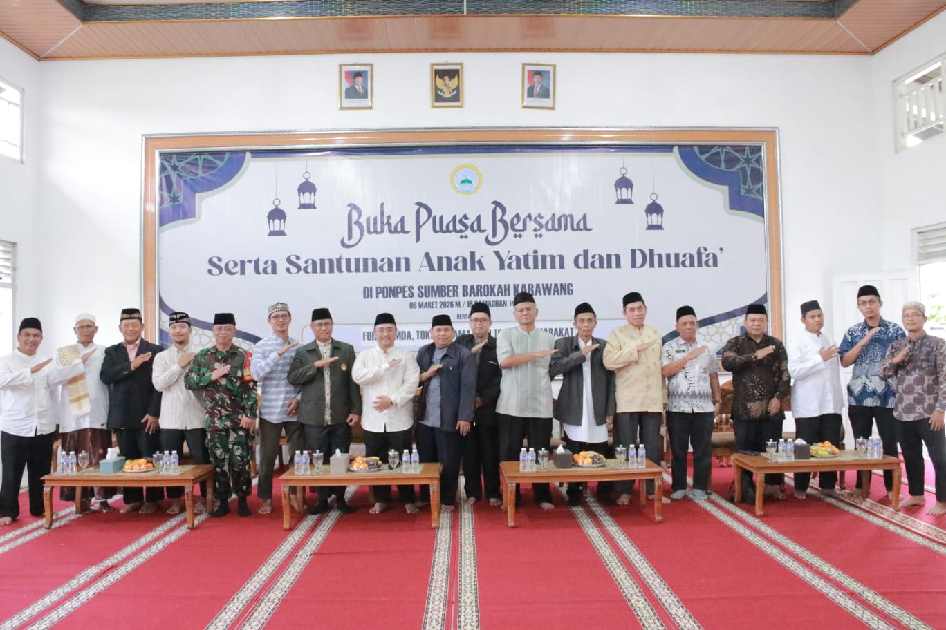 Ramadan Iftar and Charitable Giving at Sumber Barokah Pesantren with Orphans and Local Residents