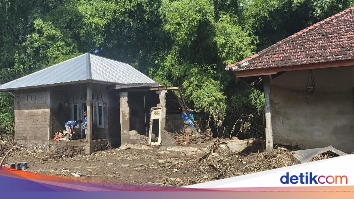 The Tragedy of Buleleng Flash Floods: Death While Saving Car—One Child Still Missing