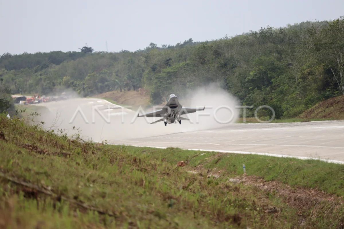 When a road becomes a defence wing