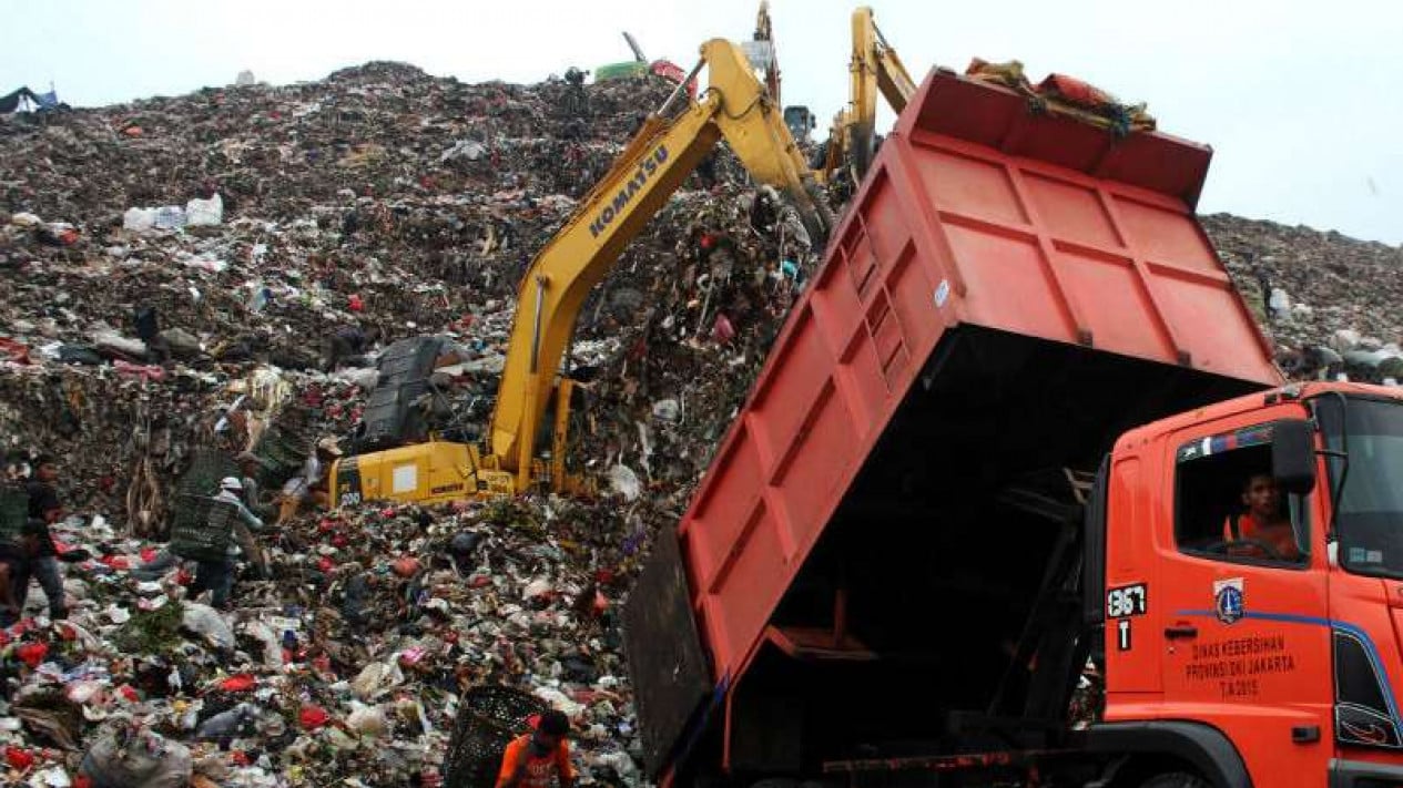 Ministry of Environment Summons Managers of Bantargebang Waste Management Facility Following Deadly Rubbish Collapse