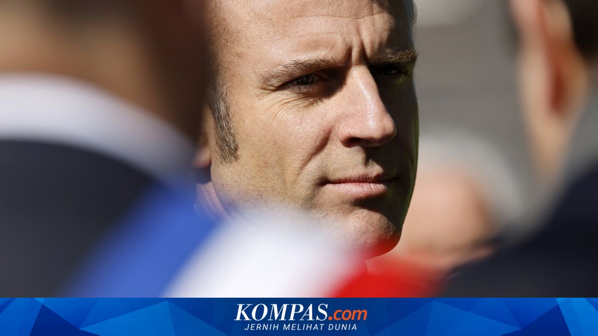 French President Comments on Indonesian Social Media Account Blocking for Children