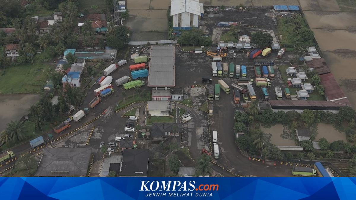 Comprehensive Facilities at KM 43A Rest Area, Including Electric Vehicle Charging
