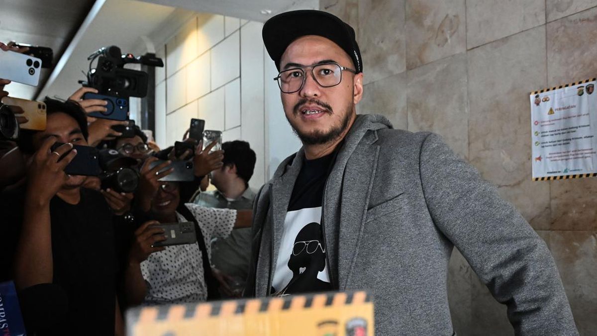 Police Question Comedian Pandji in Toraja Ethnic Joke Case Today