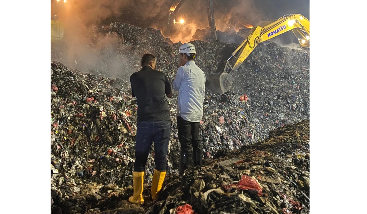 Bantar Gebang Landslide Tragedy: A Stern Warning for Jakarta's Waste Management