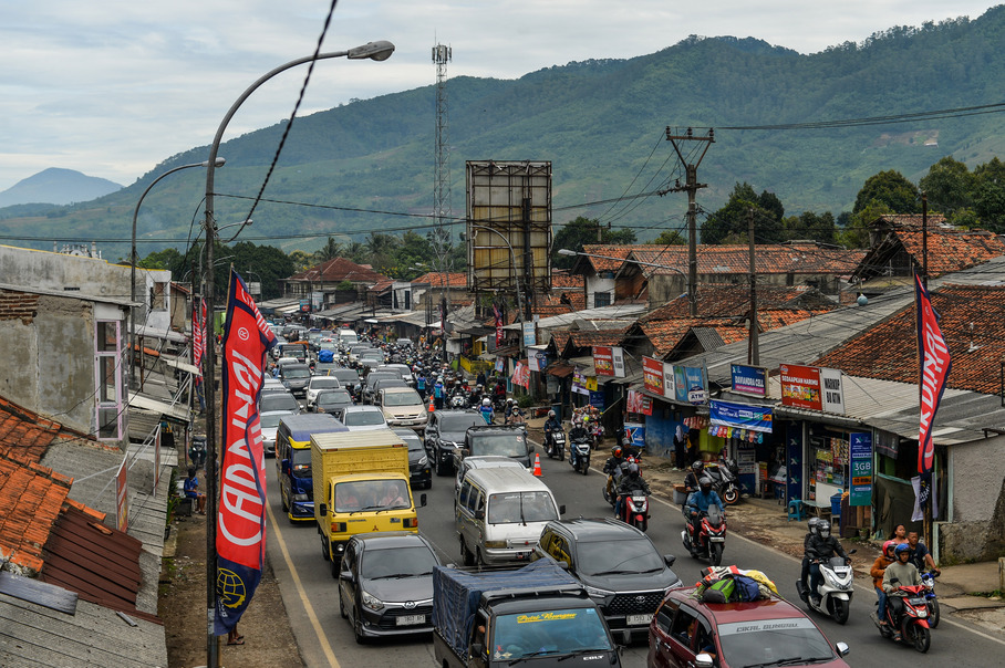 Caution: 15 Severe Traffic Congestion Points During 2026 Eid Exodus in West Java, Here Are the Alternative Routes