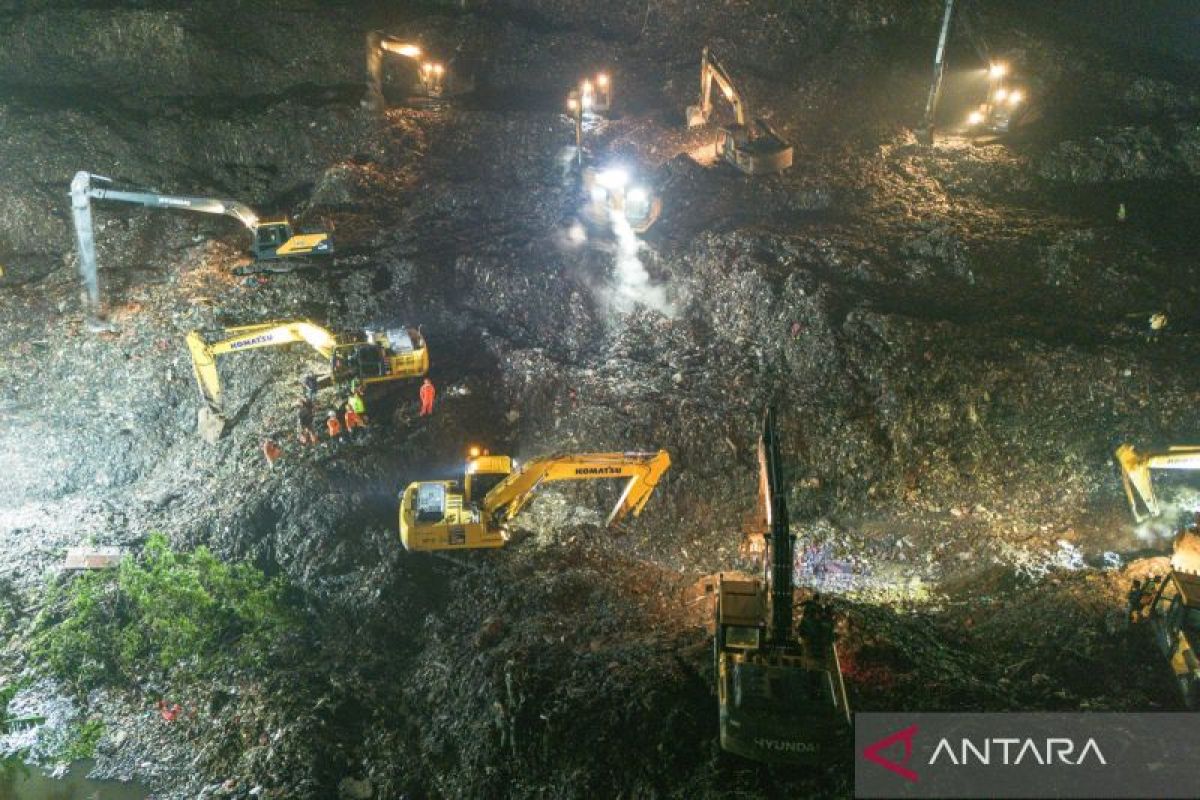 Environment Minister: Bantargebang Tragedy Exemplifies Failure of Jakarta's Waste Management