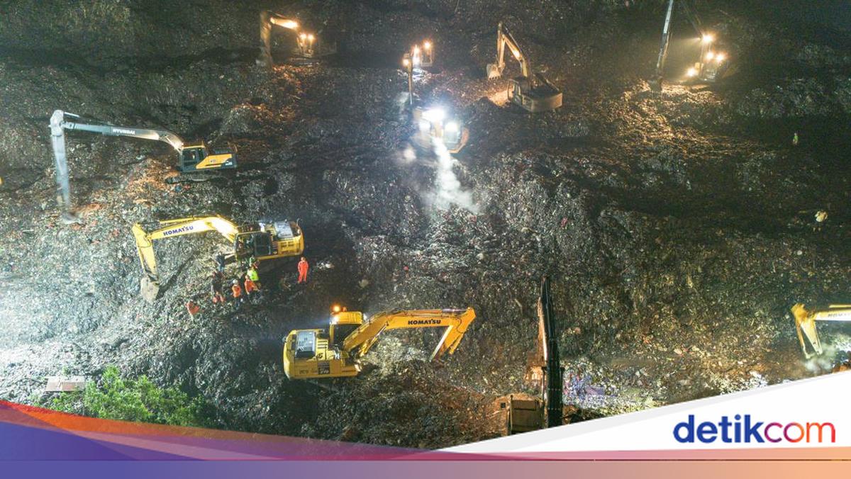 Causes of Bantargebang Waste Mound Landslide That Killed Four People