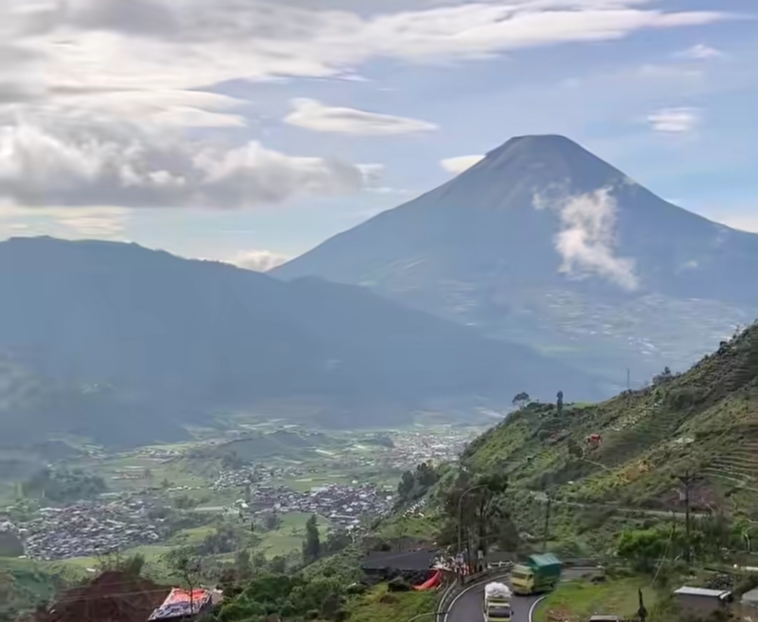 Beware of Hydrometeorological Disasters as Extreme Weather Continues to Threaten 24 Districts in Central Java on Monday
