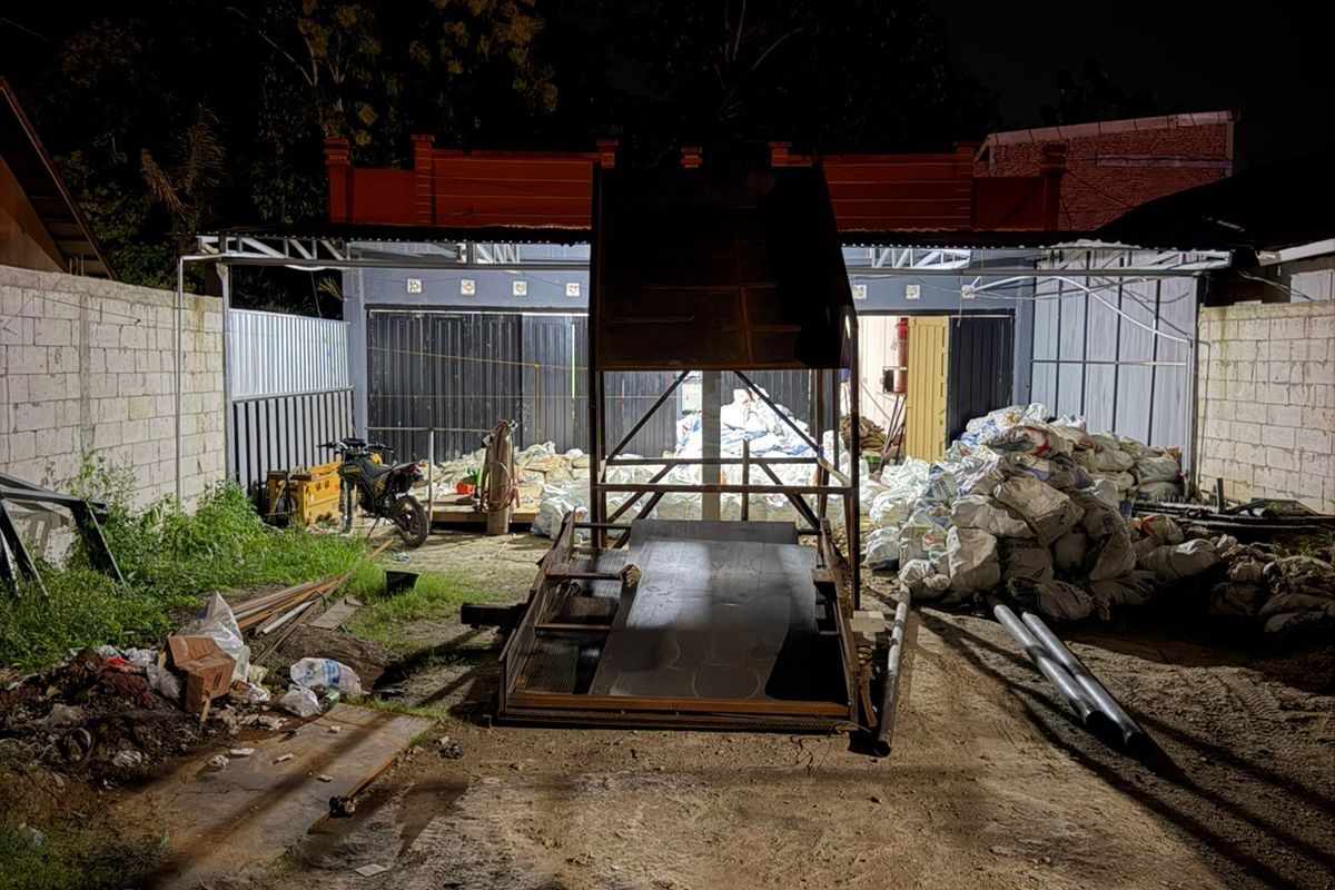 Indonesian Police Dismantle Illegal Gold and Antimony Mining Operations in Bombana, South Sulawesi