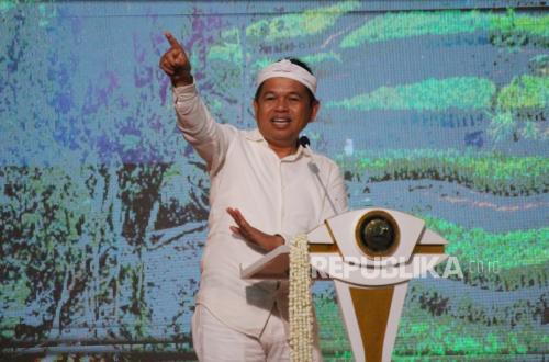 Regional Budget Cut by Centre, West Java Governor Takes Lessons from Iran's Budget Management