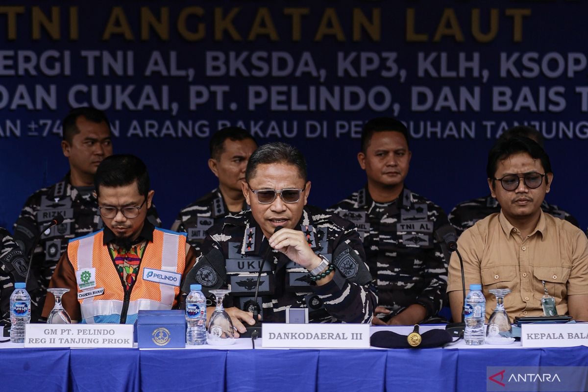Indonesian Navy Strengthens Jakarta Maritime Security Following Alert Level 1 Declaration