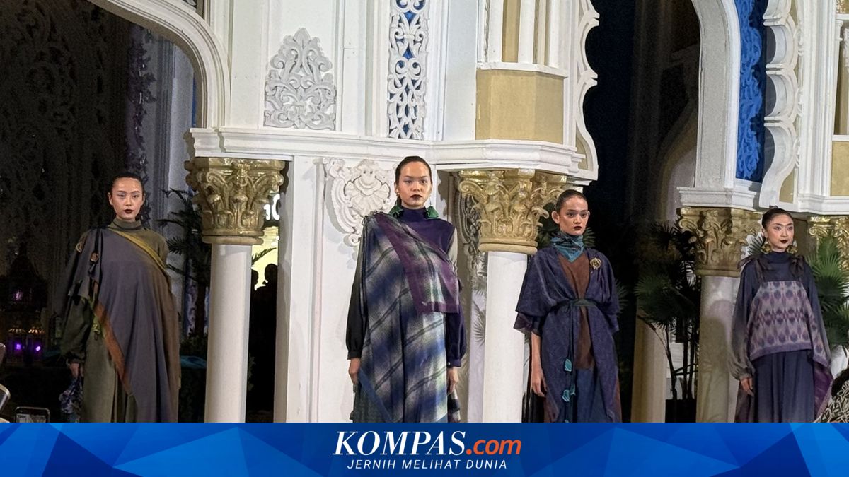 Designer Deden Siswanto Transforms Scarves into Garments Without Cutting to Reduce Textile Waste