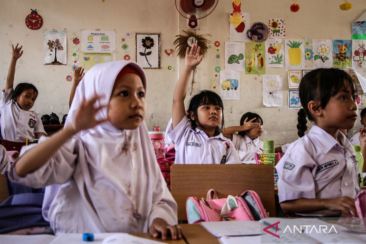 DPR urges Education Ministry to strengthen supervision to prevent extortion in Smart Indonesia Programme