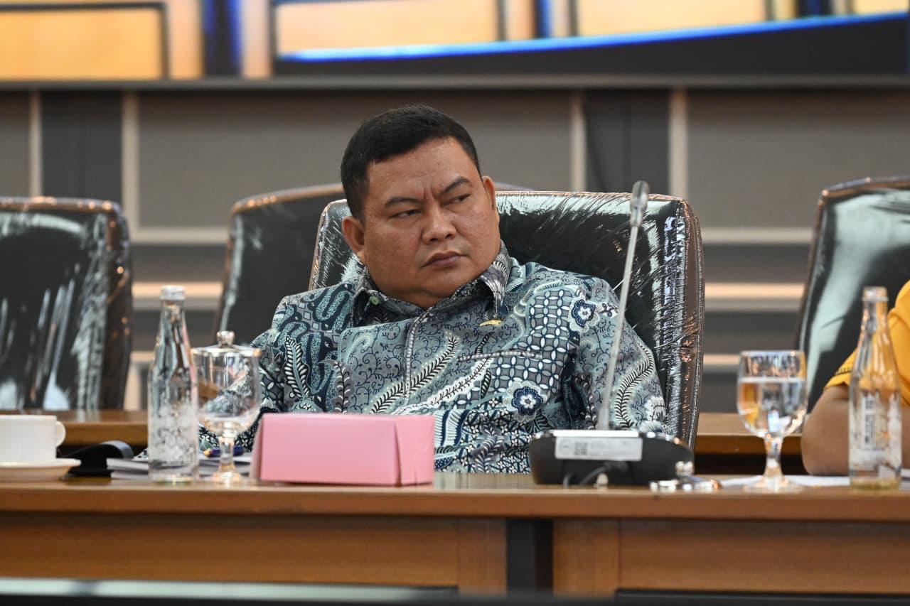 Escalating Geopolitical Tensions in Middle East Prompt Indonesian Parliament to Accelerate National Energy Independence