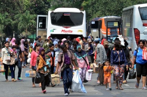 143.9 Million Indonesians Predicted to Travel Home for Eid 2026