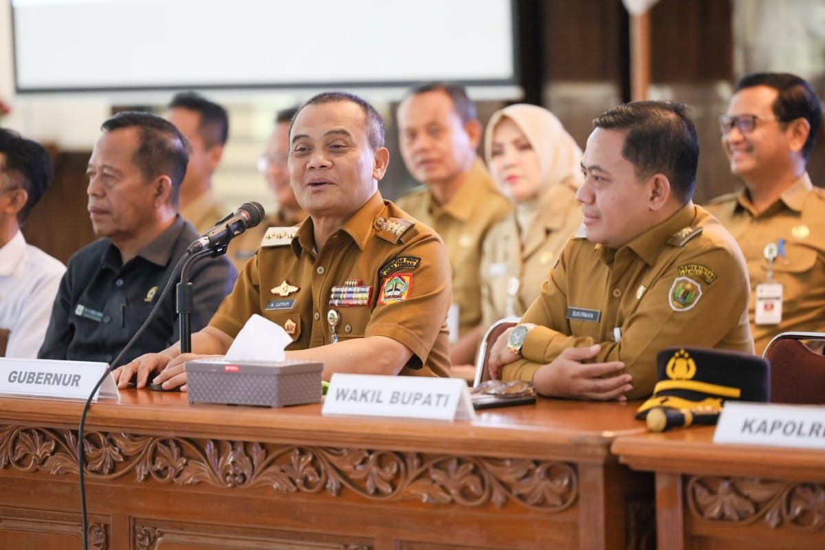 Central Java Provincial Government Urges Pekalongan District Government to Maintain Service Quality