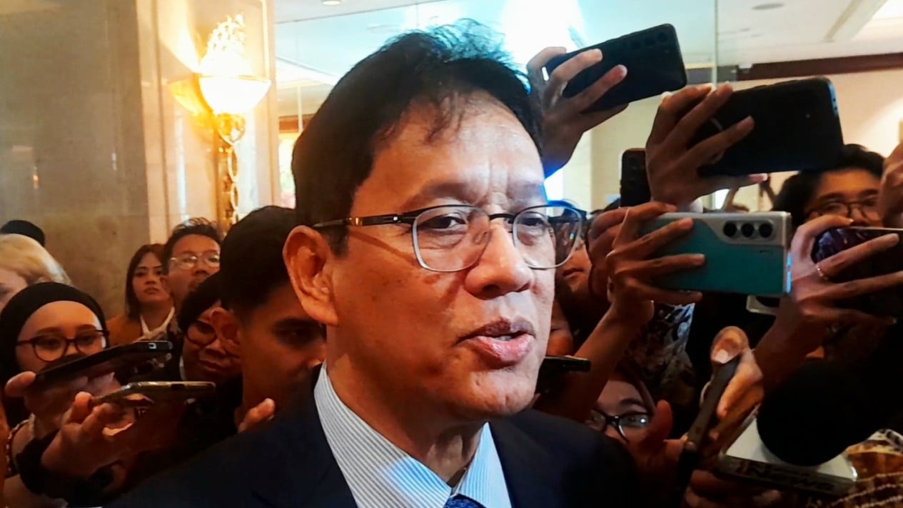 Finance Minister Checks Tanah Abang Market to Confirm Indonesia is Far from Crisis