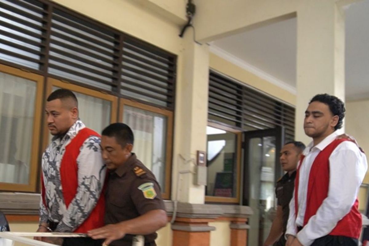 Two Australians sentenced to 16 years for premeditated murder in Bali