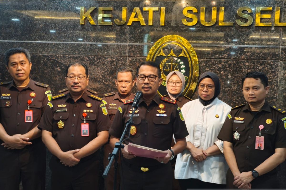 Former Acting Governor of South Sulawesi Detained in Alleged Pineapple Seedling Procurement Corruption Case